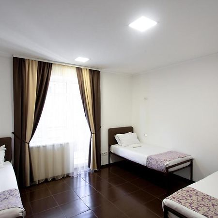 Hotel One Oeman Buitenkant foto