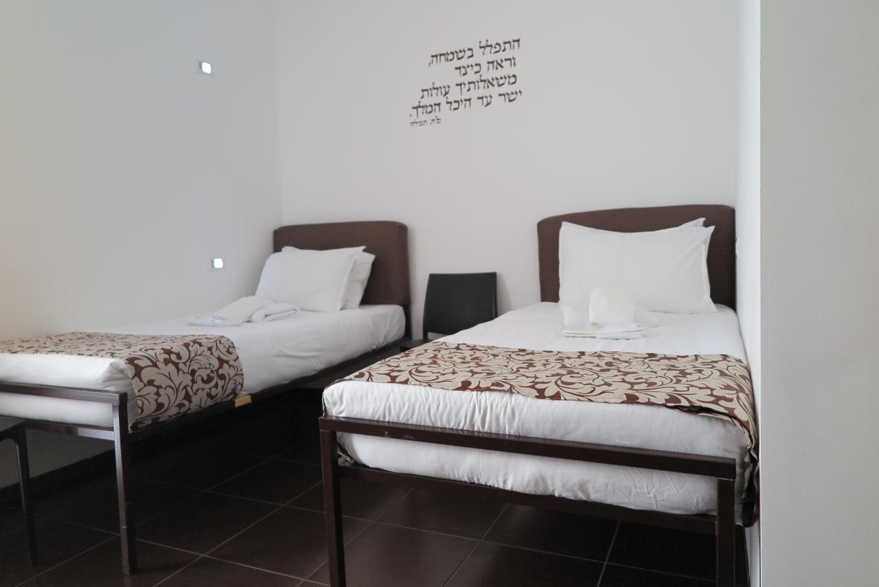 Hotel One Oeman Buitenkant foto