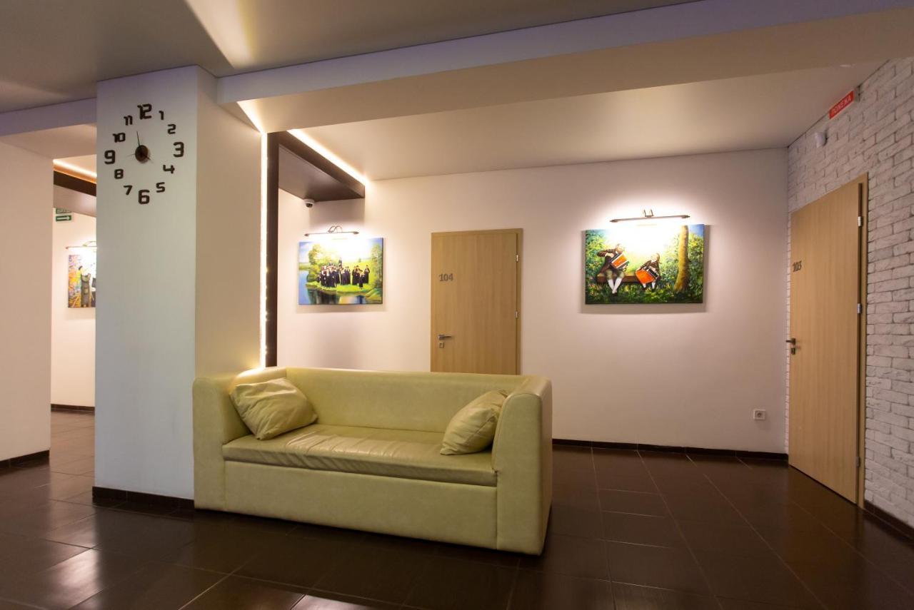 Hotel One Oeman Buitenkant foto