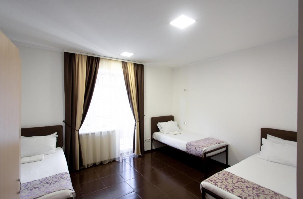 Hotel One Oeman Buitenkant foto