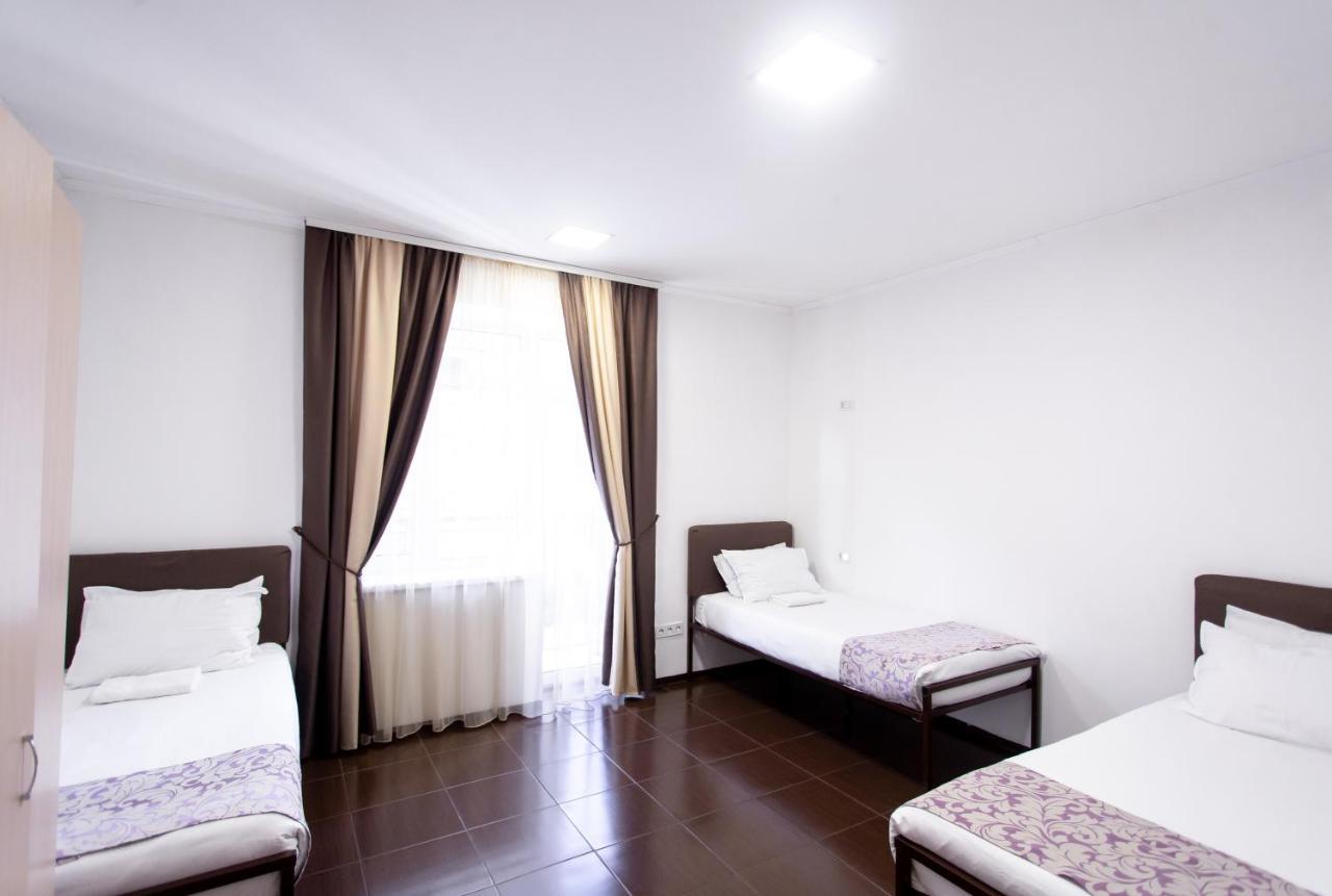 Hotel One Oeman Buitenkant foto